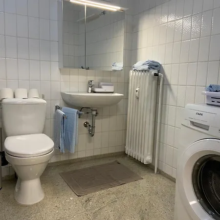 Freshly Renovated Studio Apartment - Top Location In Weinstadt Exterior foto
